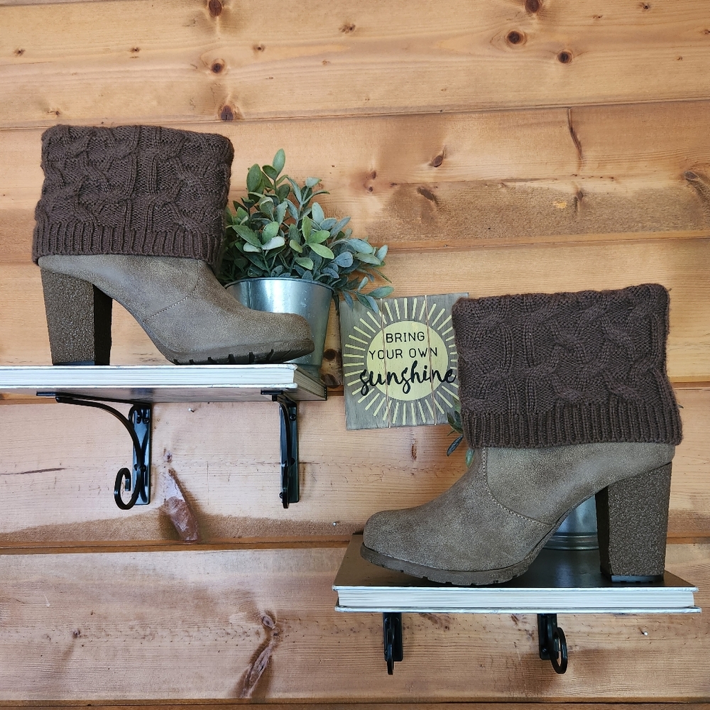 Muk Luks 💜 Chris Block Heel Brown Chunky Knit Sweater Cuff Shoe Ankle Booties 8